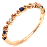 Anillo con zafiro y diamantes en oro rosado 14kt
