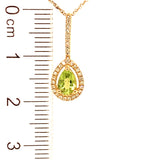Collar con Peridoto y diamantes en oro amarillo 14kt. 46cm