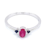 Anillo con rubí y zafiro en oro blanco 14KT