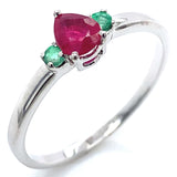 Anillo con rubí y esmeralda en oro blanco 14KT