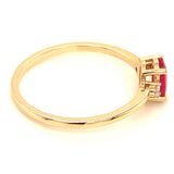 Anillo con rubí y diamantes en oro amarillo 14KT