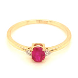Anillo con rubí y diamantes en oro amarillo 14KT
