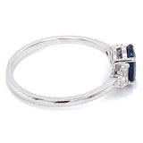 Anillo con zafiro y diamantes en oro blanco 14KT
