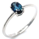 Anillo con zafiro en oro blanco 14KT