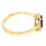 Anillo con zafiro y diamantes en oro amarillo 14KT