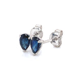 Aretes con zafiro en oro blanco 14KT