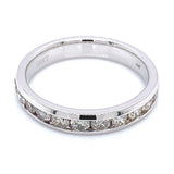 (MIA) Banda con diamantes en oro blanco 18kt. D-0.75CTS.
