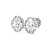 (LD) Aretes con diamantes de laboratorio en oro blanco 14KT. D-2.35Cts.