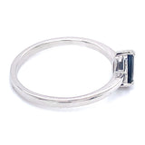 Anillo con zafiro en plata 925
