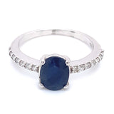 Anillo con zafiro y diamantes en plata 925