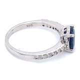 Anillo con zafiro y diamantes en plata 925