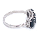 Anillo con zafiro y diamantes en plata 925