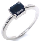 Anillo con zafiro en plata 925