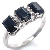 Anillo con zafiro y diamantes en plata 925