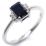Anillo con zafiro y diamantes en plata 925
