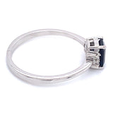 Anillo con zafiro y diamantes en plata 925