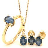 Juego con zafiro y diamantes en oro amarillo 10KT