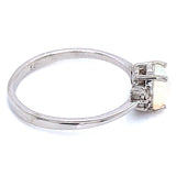Anillo con ópalo y diamantes en plata 925
