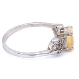 Anillo con ópalo y diamantes en plata 925