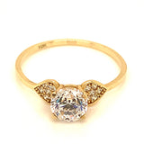Anillo con circones en oro amarillo 10KT