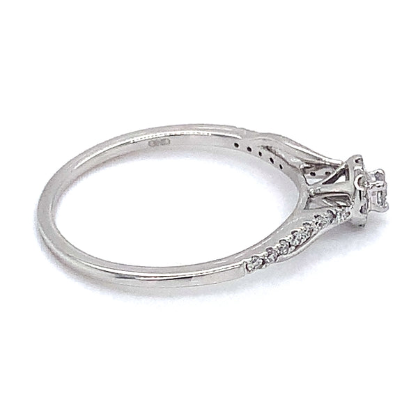 (SOFIA) Anillo con diamantes en oro blanco 10k