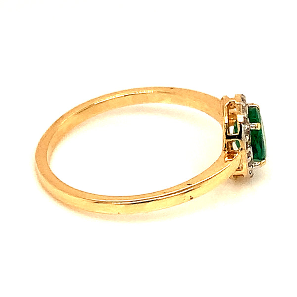 Anillo con esmeralda en oro amarillo 14kt. ANTES: $599