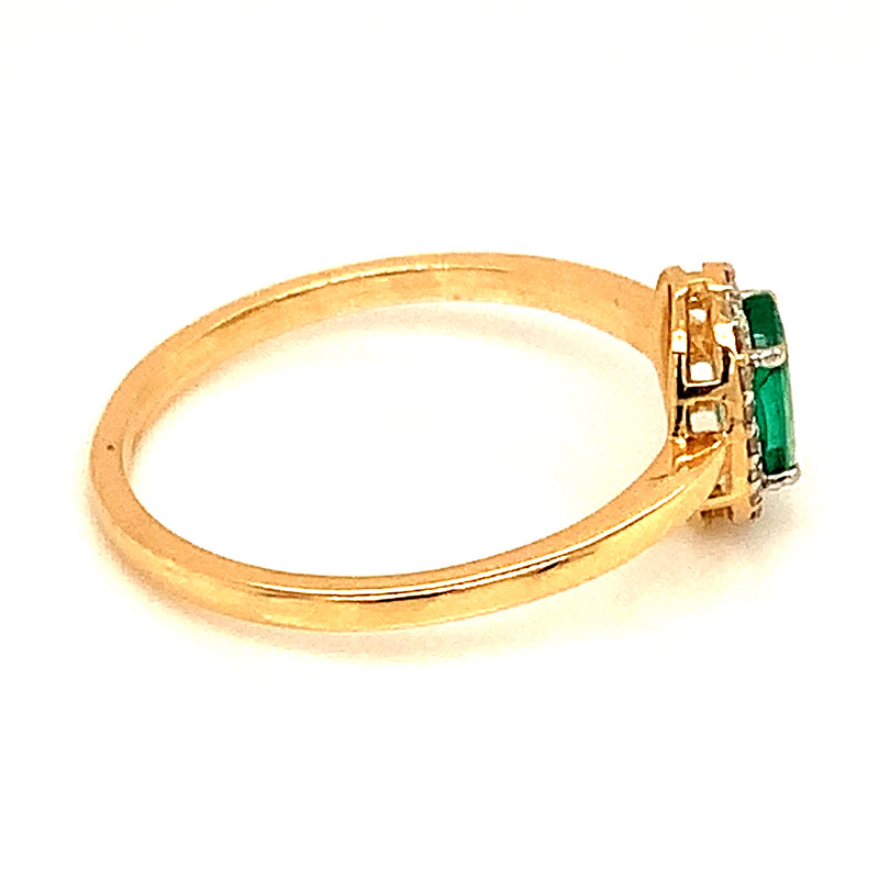 Anillo con esmeralda en oro amarillo 14kt. ANTES: $549