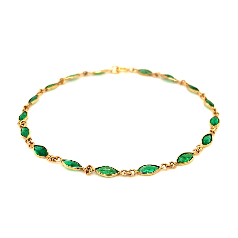 Pulsera con esmeralda en oro amarillo 14kt.