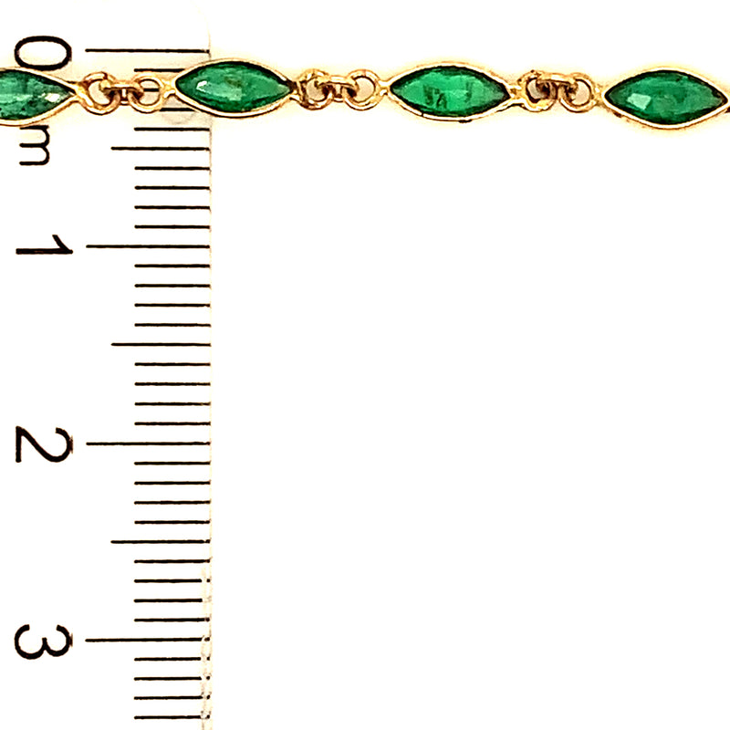 Pulsera con esmeralda en oro amarillo 14kt.