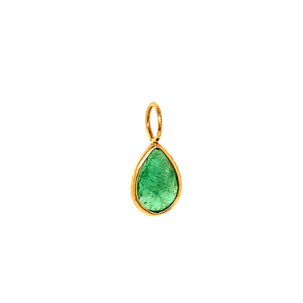Dije de esmeralda en oro amarillo 14k