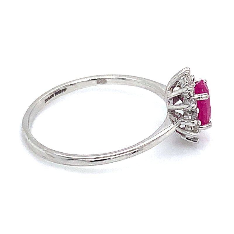 Anillo de rubi en oro blanco 14k.