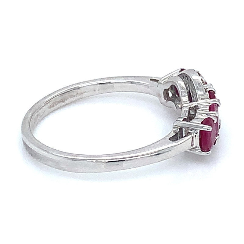 Anillo de rubí en plata 925