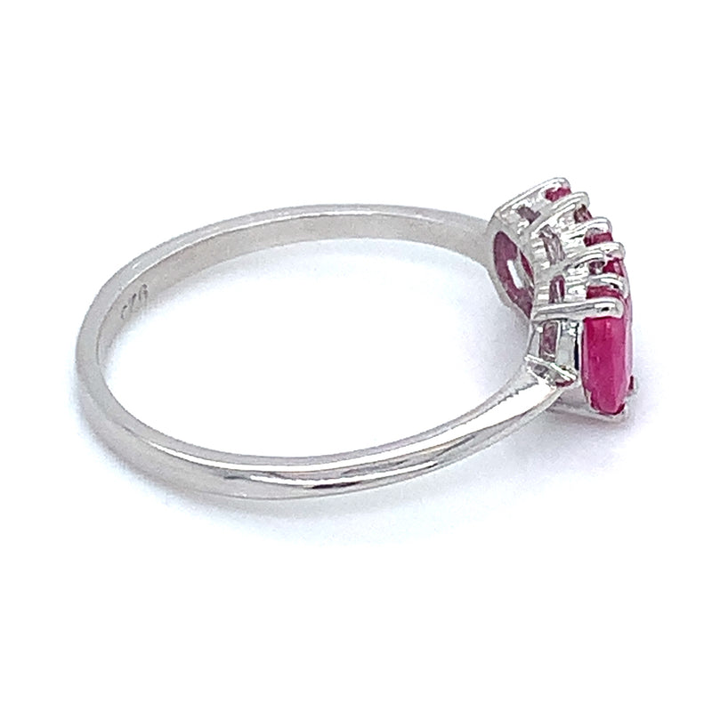 Anillo de rubí en plata 925
