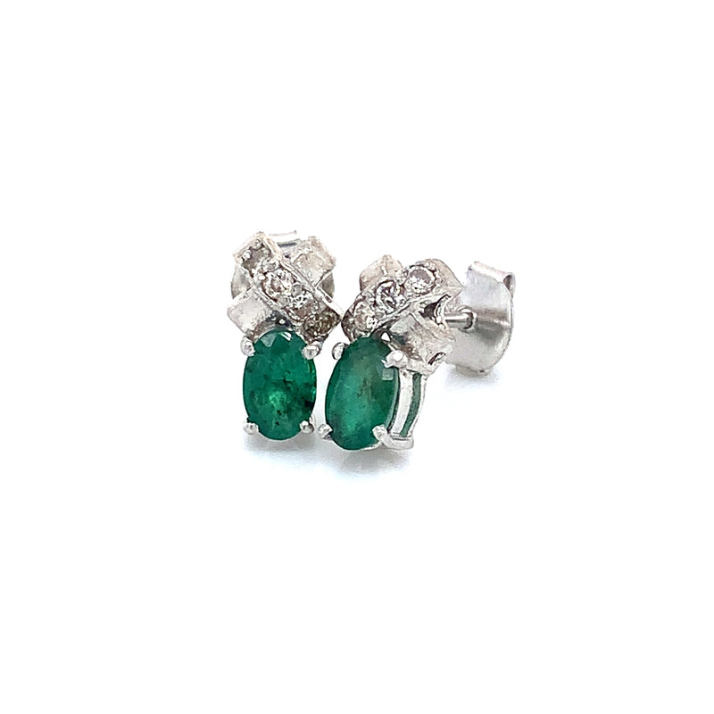 Aretes de esmeralda en plata 925.