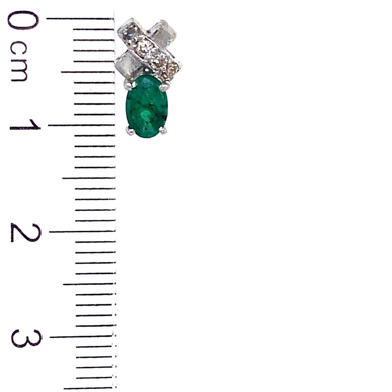 Aretes de esmeralda en plata 925.