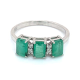 Anillo de esmeralda en plata 925.