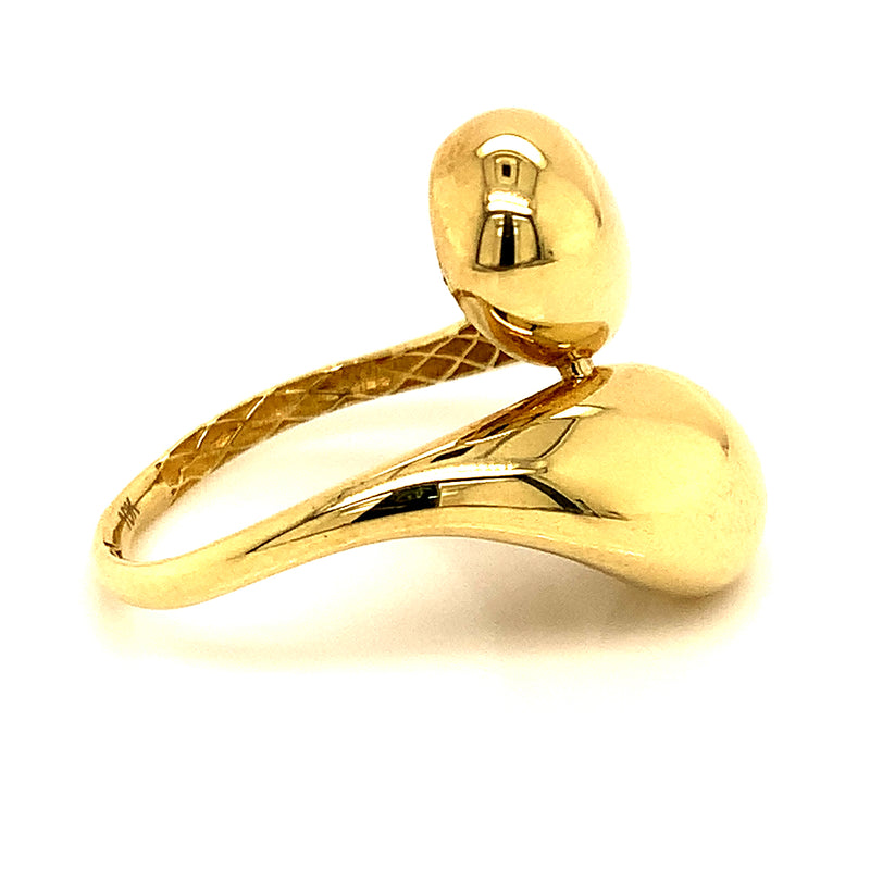Anillo (gota) en oro amarillo 10kt.