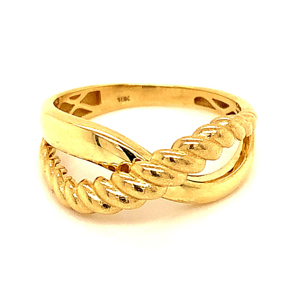 Anillo en oro amarillo 10kt.