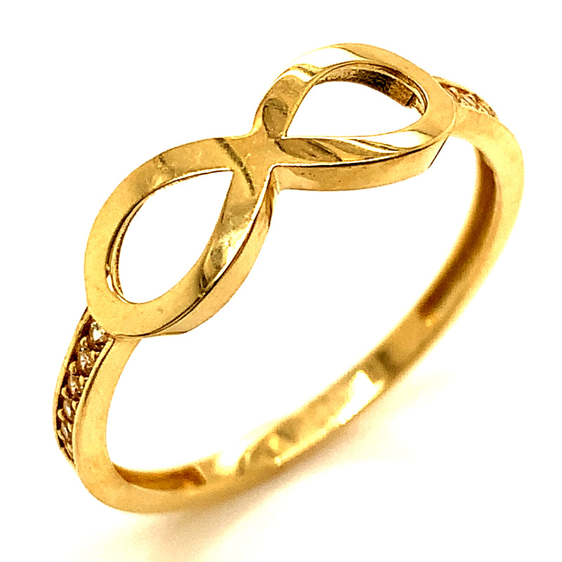 Anillo en oro amarillo 10kt.