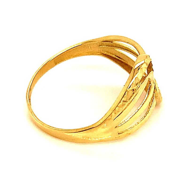 Anillo en oro amarillo 10kt.