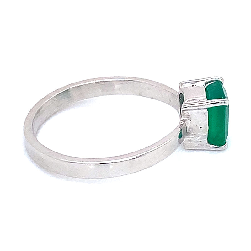 Anillo de esmeralda en plata 925.