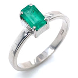 Anillo de esmeralda en plata 925.
