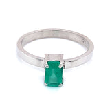 Anillo de esmeralda en plata 925.