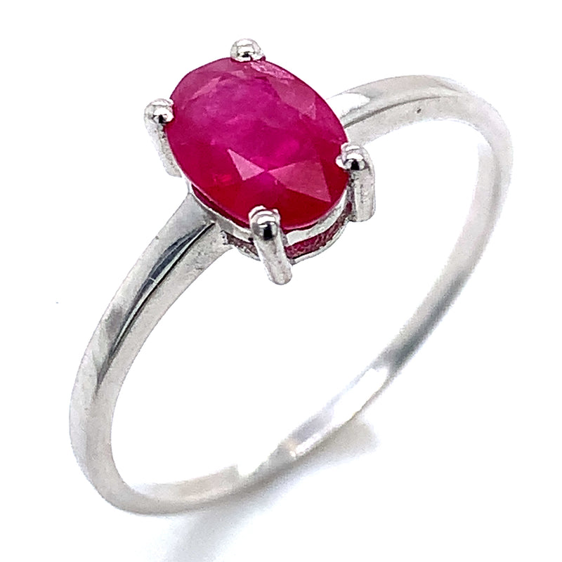 Anillo de rubí en plata 925