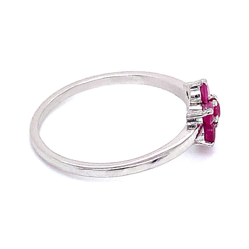 Anillo de rubí en plata 925