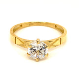 Anillo con circones en oro amarillo 10kt.