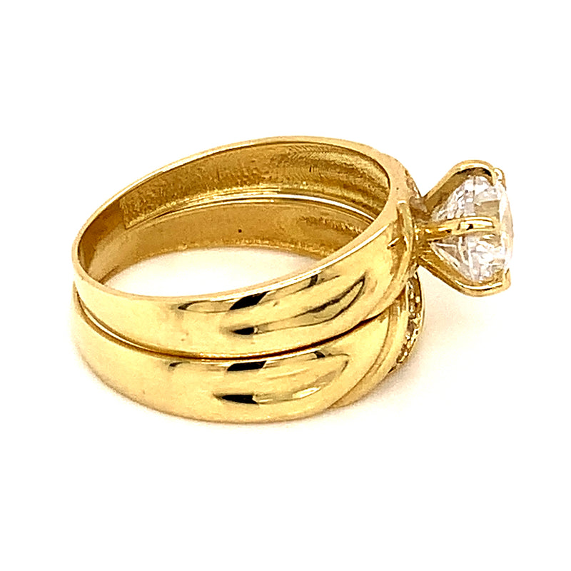 Set de anillos de matrimonio con circones en oro amarillo 10kt