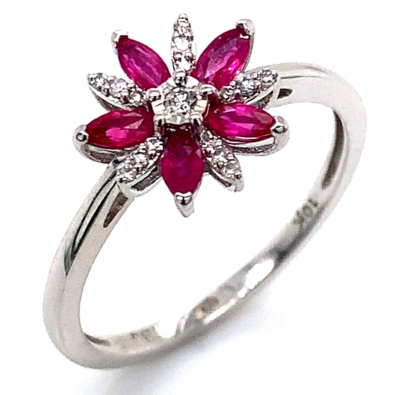 Anillo de rubí con diamantes 10kt.
