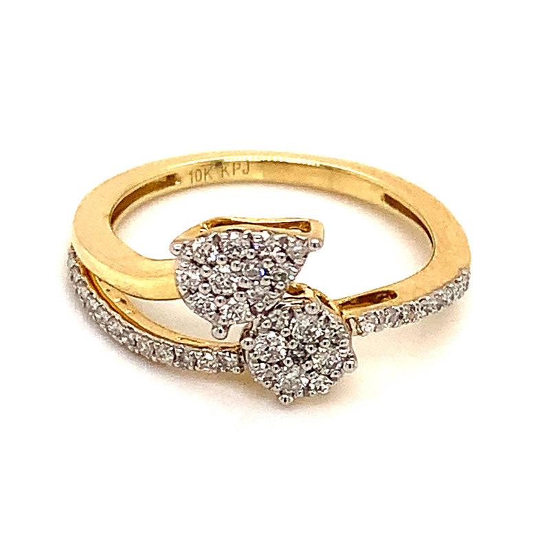 (SOFIA) Anillo con diamantes en oro amarillo 10k