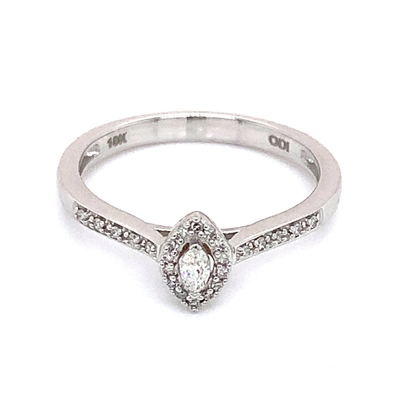 (SOFIA) Anillo con diamantes en oro blanco 10k